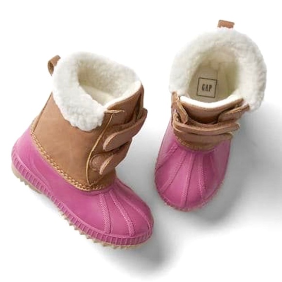 gap duck boots
